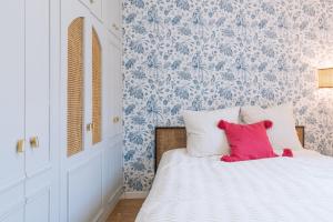 Beautiful 1BD Apartment Issy-les-Moulineaux!