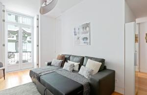 Spacious 1 Bedroom Apartment near Baixa