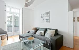 Spacious 1 Bedroom Apartment near Baixa