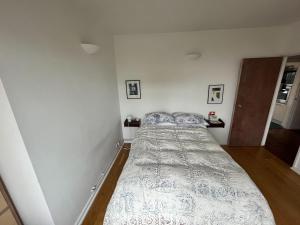 Peaceful 2 Bedroom Flat with Roof Terrace - Hackney