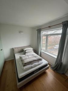 Peaceful 2 Bedroom Flat with Roof Terrace - Hackney