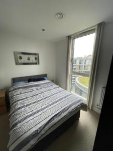 Sleek & Sunny 1BD Flat Near Greenwhich - Deptford!