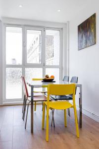 Cosy 4 Bed apt in Central London- Sleeps 8