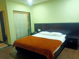 Hotel Skylark
