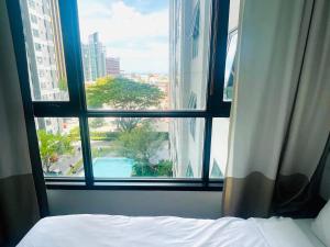 Downtown Lux Fun Rooftop Pool #TB7158