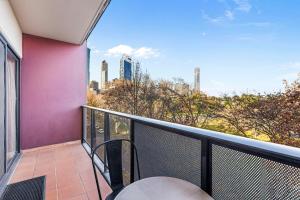 Perth Family Getaway Pool & Parking