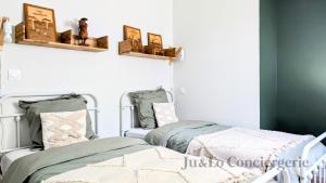 Villas Villa Nature Salle de Sport Jacuzzi : photos des chambres