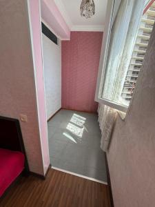 Anukas apartment