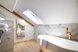 Hotels Chateau de Maraval : Suite Familiale