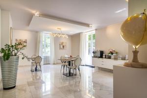 Hotels Chateau de Maraval : photos des chambres