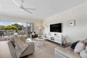 Seabreeze - 8A Charles - Luxury - Wi-Fi -Family - Port Elliot