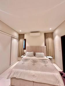 2 Hawana VIP Studio