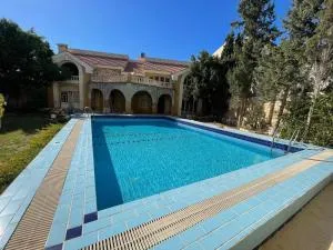 فيلا عائلات فقط Families only - سيدى كرير Sidi Krir - خارج القرى السياحية Outside tourist villages- حديقة خاصة مستقله ومسبح خاص مشترك Private Garden-Shared Pool - 西迪基里尔