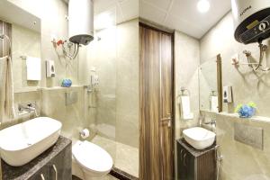 Limewood stay Service Apartments Golf Course Road