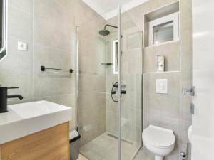 Amazing holiday home with swimming pool 