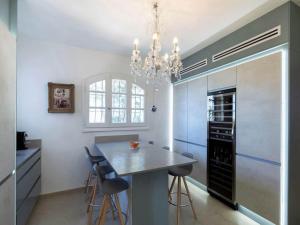 Spacious holiday home with terrace 