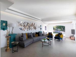 Spacious holiday home with terrace 