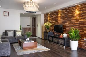 Viet Vuong Building Ha Noi Capital