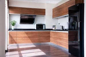 Viet Vuong Building Ha Noi Capital