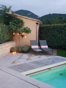 Villas Villa Ventoux - Luxe in Provence met zwembad 8p : photos des chambres