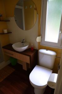 Maisons de vacances LE CARRELET Mobil home climatise INSOLITE & COSY 4 a 6 Personnes : photos des chambres
