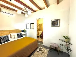 Suite Agua - The Garden House - Independiente, Piscina, BBQ, Jardín, Terraza, Pedro Vicente Maldonado - Los Bancos