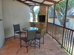 Banana Beach Club - C10