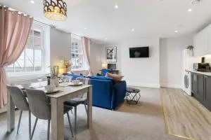 WhiskAwayStays - Victoria House - Apartment 2 - Henwick