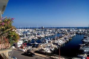 Il mare dietro langolo