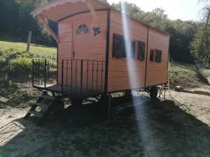 Roulotte en total déconnection - 诺让-巴西尼