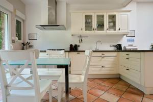 Appartements Beautiful 1900 house full equipped, 4bdrm+ garden! : photos des chambres