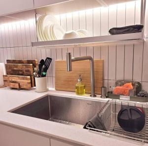 15 Full-option House