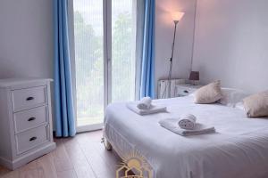 LES GUIOLS Villa AirCo for 8 By Sunset