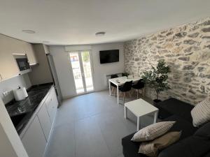 Apartamento Matías de Cazorla by Clabao