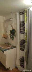 A l ombre du figuier - Cagnac-les-Mines