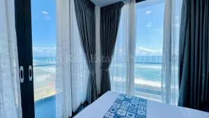 M8 Ocean King Three Bed Apartment - Cinnamon Gardens