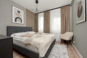 Apartamenty Zwycięska z klimatyzacją, FREE GARAGE Wrocław by Noclegi Renters