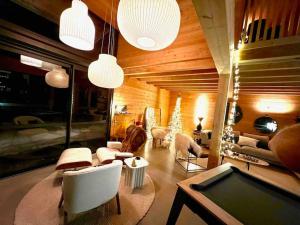 Chalets Chalet d-architecte avec vue panoramique : photos des chambres
