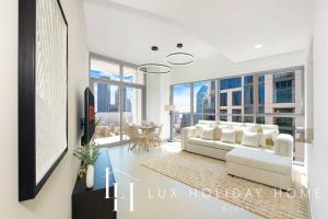 LUX The Executive Burj Khalifa View Suite