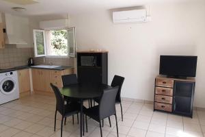 Studio 30 m2 proche de Porticcio et dAjaccio