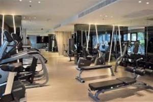 Downtown Lux Fun Rooftop Pool #TB10112