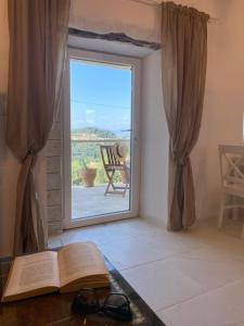 Dinateli Houses - Live like a local in Corfu