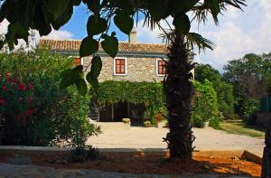 Mala kuća za veliki odmor - 4hvězdičkové hotely ve městě Šilo