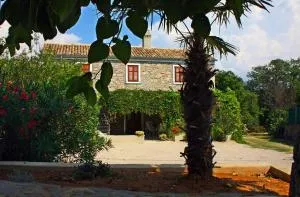 Mala kuća za veliki odmor - Шіло