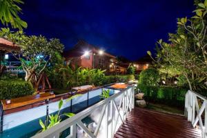 Dang Ky Ploen Tharnnam Resort