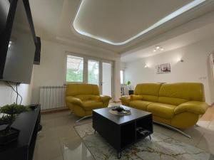 Jurukov City Park Apartment