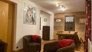 Demi Chalet Le LACHAT