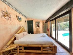 Sejours a la campagne Mas des Oliviers, Piscine, Tennis & Petanque : photos des chambres
