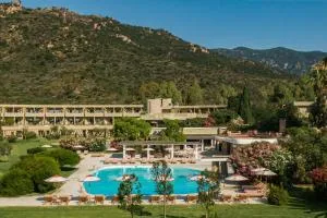 Is Molas Resort - Is Molas 