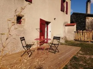 Gite romantique de la Ferme du Pral - Malaurier